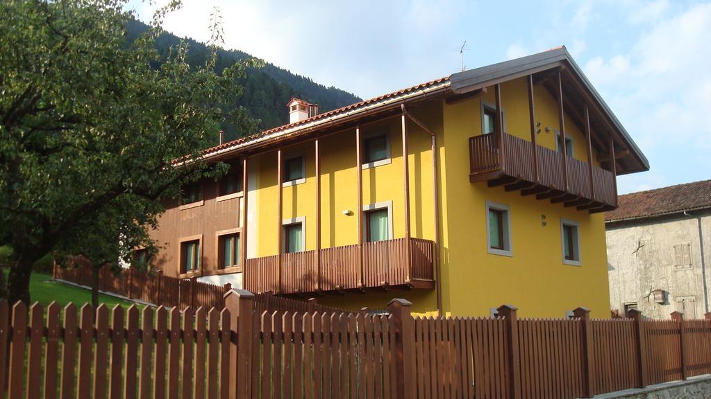 Zoncolan Apartments Sutrio Bagian luar foto